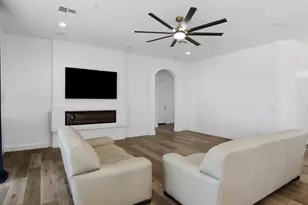17587 W Dale Ln, Surprise, AZ 85387 - Photo 37
