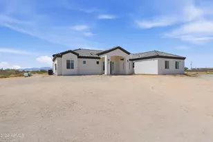 17587 W Dale Ln, Surprise, AZ 85387 - Photo 5