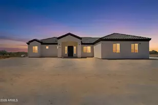 17587 W Dale Ln, Surprise, AZ 85387 - Photo 13