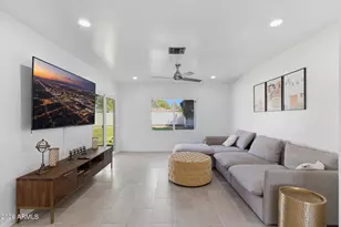 7731 N 17th Dr, Phoenix, AZ 85021 - Photo 9