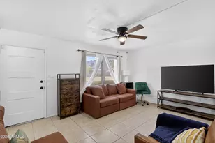 5007 S Terrace Rd, Tempe, AZ 85282 - Photo 3