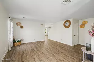 33370 N Roadrunner Ln, San Tan Valley, AZ 85144 - Photo 5