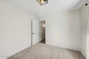 33370 N Roadrunner Ln, San Tan Valley, AZ 85144 - Photo 21