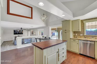31656 N Blackfoot Drive, San Tan Valley, AZ 85143 - Photo 21