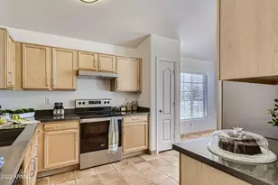 5770 W Seldon Ln, Glendale, AZ 85302 - Photo 5