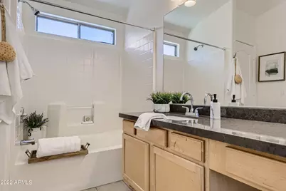 5770 W Seldon Lane, Glendale, AZ 85302 - Photo 17