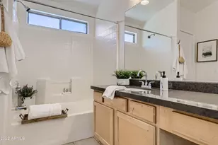 5770 W Seldon Ln, Glendale, AZ 85302 - Photo 17