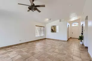 5770 W Seldon Ln, Glendale, AZ 85302 - Photo 11