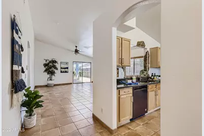 5770 W Seldon Lane, Glendale, AZ 85302 - Photo 1