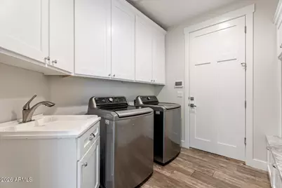 3401 N 34th Place, Phoenix, AZ 85018 - Photo 27
