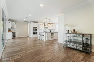 3401 N 34th Pl, Phoenix, AZ 85018 - Photo 7