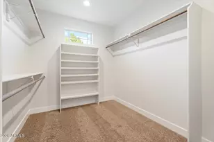 3401 N 34th Pl, Phoenix, AZ 85018 - Photo 17