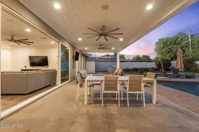 3401 N 34th Place, Phoenix, AZ 85018 - Photo 35