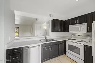 9275 E Mission Ln, Scottsdale, AZ 85258 - Photo 13