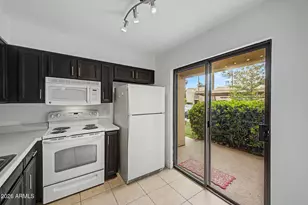 9275 E Mission Ln, Scottsdale, AZ 85258 - Photo 11