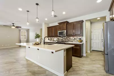 10304 E Tupelo Avenue, Mesa, AZ 85212 - Photo 7
