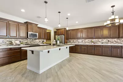 10304 E Tupelo Avenue, Mesa, AZ 85212 - Photo 9