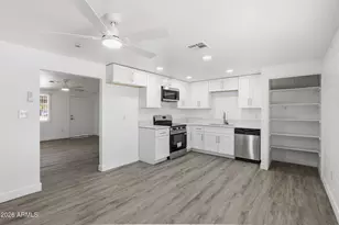 4421 N 71st Dr, Phoenix, AZ 85033 - Photo 17