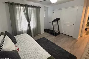 7726 W Pipestone Pl, Phoenix, AZ 85035 - Photo 23