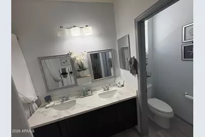 7726 W Pipestone Place, Phoenix, AZ 85035 - Photo 19