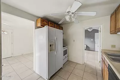 389 W Navajo Street, Wickenburg, AZ 85390 - Photo 9