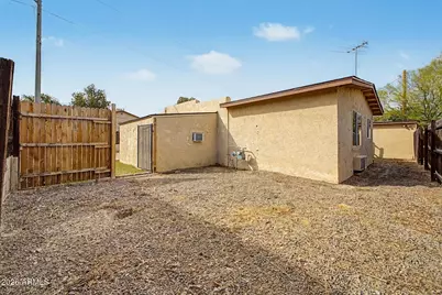 389 W Navajo Street, Wickenburg, AZ 85390 - Photo 25