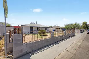 4002 N 64th Dr, Phoenix, AZ 85033 - Photo 3