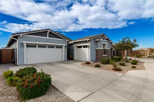 640 S Olympic Dr, Gilbert, AZ 85296 - Photo 3