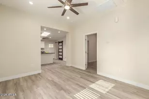 814 South 1st Avenue, Phoenix, AZ 85003 - Photo 5