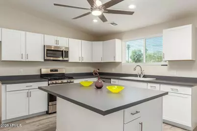 814 S 1st Avenue, Phoenix, AZ 85003 - Photo 11