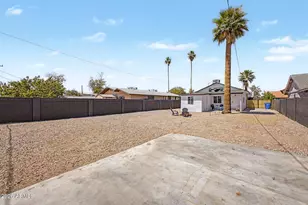 1335 E Moreland St, Phoenix, AZ 85006 - Photo 13