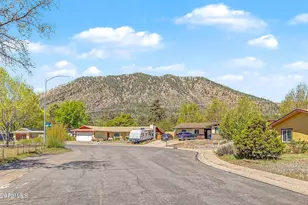 4865 E Warrior Dr, Flagstaff, AZ 86004 - Photo 25