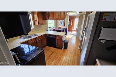 8202 N 21st Drive #B201, Phoenix, AZ 85021 - Photo 19