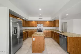 2631 E Pinto Dr, Gilbert, AZ 85296 - Photo 11