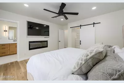 5818 E Oak Street, Scottsdale, AZ 85257 - Photo 17
