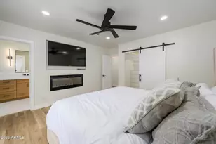 5818 E Oak St, Scottsdale, AZ 85257 - Photo 17