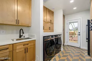 5818 E Oak St, Scottsdale, AZ 85257 - Photo 27
