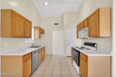 2335 E Sherri Drive, Gilbert, AZ 85296 - Photo 9