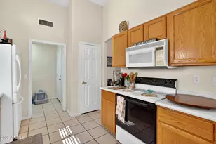 2335 E Sherri Dr, Gilbert, AZ 85296 - Photo 7
