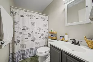 761 E Rosemonte Dr, Phoenix, AZ 85024 - Photo 31