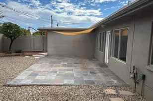 7718 E Meadowbrook Ave, Scottsdale, AZ 85251 - Photo 11