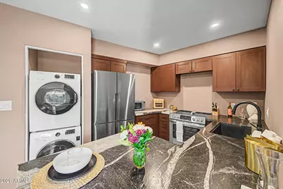 385 W Pierson Street #A4, Phoenix, AZ 85013 - Photo 13