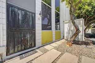 385 W Pierson St, Phoenix, AZ 85013 - Photo 3