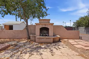 242 S 85th St, Mesa, AZ 85208 - Photo 5