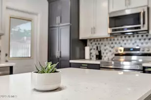1524 E Broadmor Dr, Tempe, AZ 85282 - Photo 15