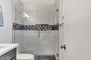 1524 E Broadmor Dr, Tempe, AZ 85282 - Photo 25