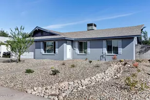1524 E Broadmor Dr, Tempe, AZ 85282 - Photo 47