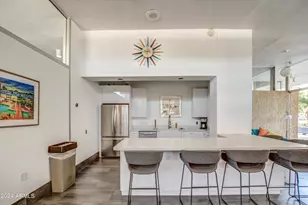 207 W Clarendon Ave, Phoenix, AZ 85013 - Photo 41