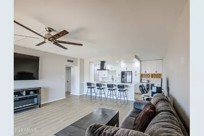 207 W Clarendon Avenue #14A, Phoenix, AZ 85013 - Photo 13