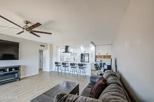 207 W Clarendon Ave, Phoenix, AZ 85013 - Photo 13
